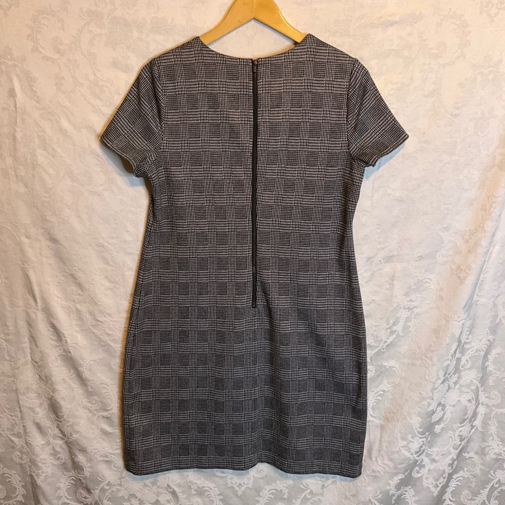 Calvin Klein Women's Sz 12‎ Sheath Dress Black White Plaid Short Sleeve Zipper - Picture 3 of 6